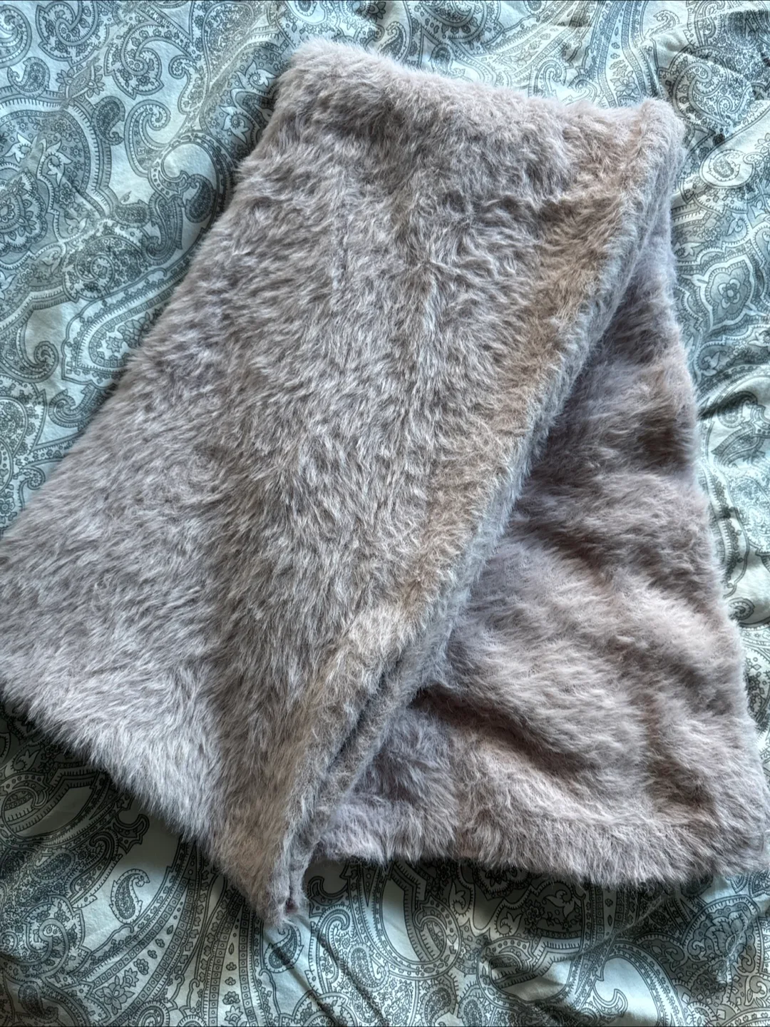 Zara Accessories Scarf - Medium thumbnail