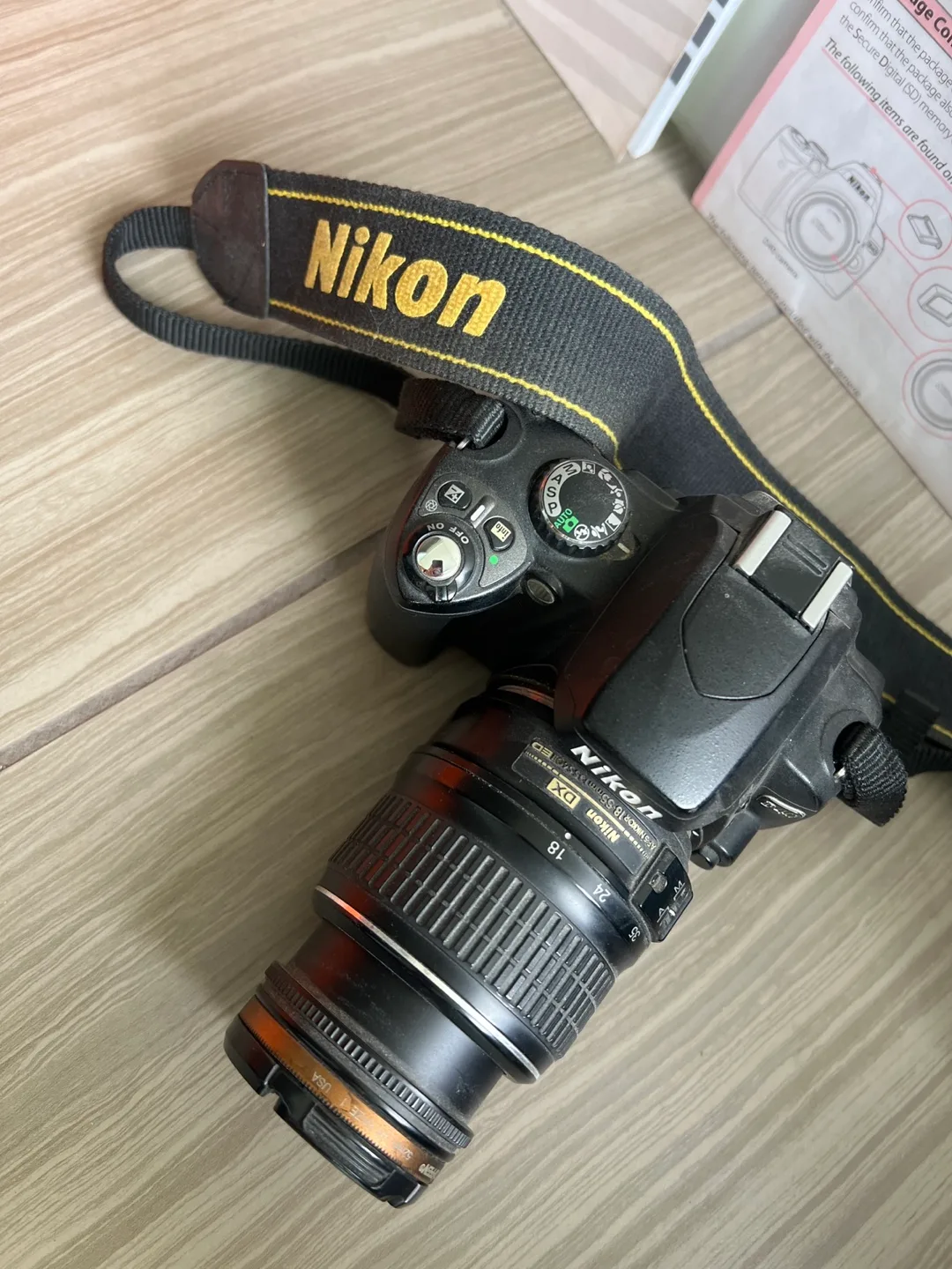 Nikon D40 Digital Camera with 55-200mm & 18-55mm Lenses image indicator(2)
