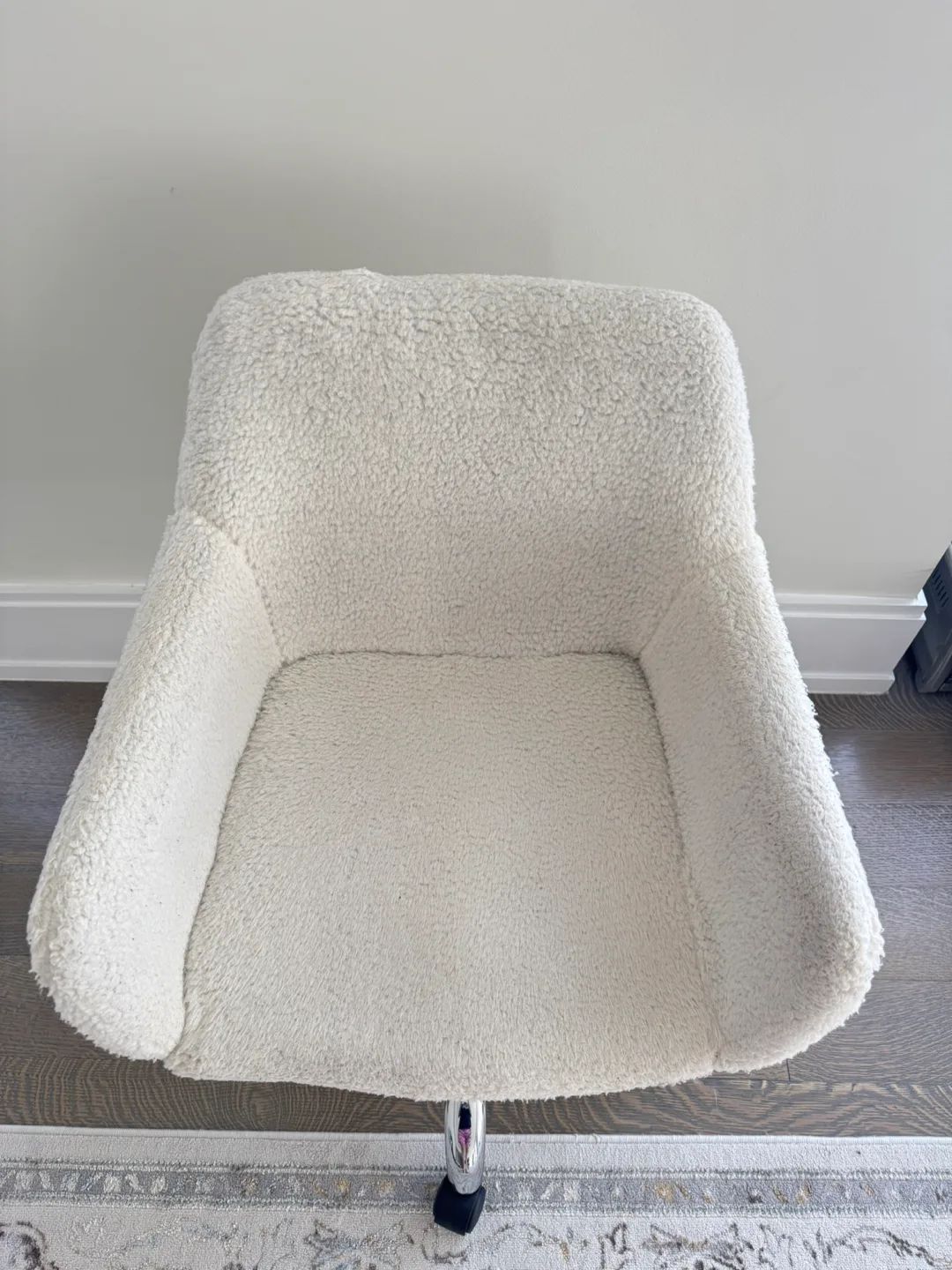 Cream Bouclé/Sherpa Office Chair on Wheels image indicator(3)