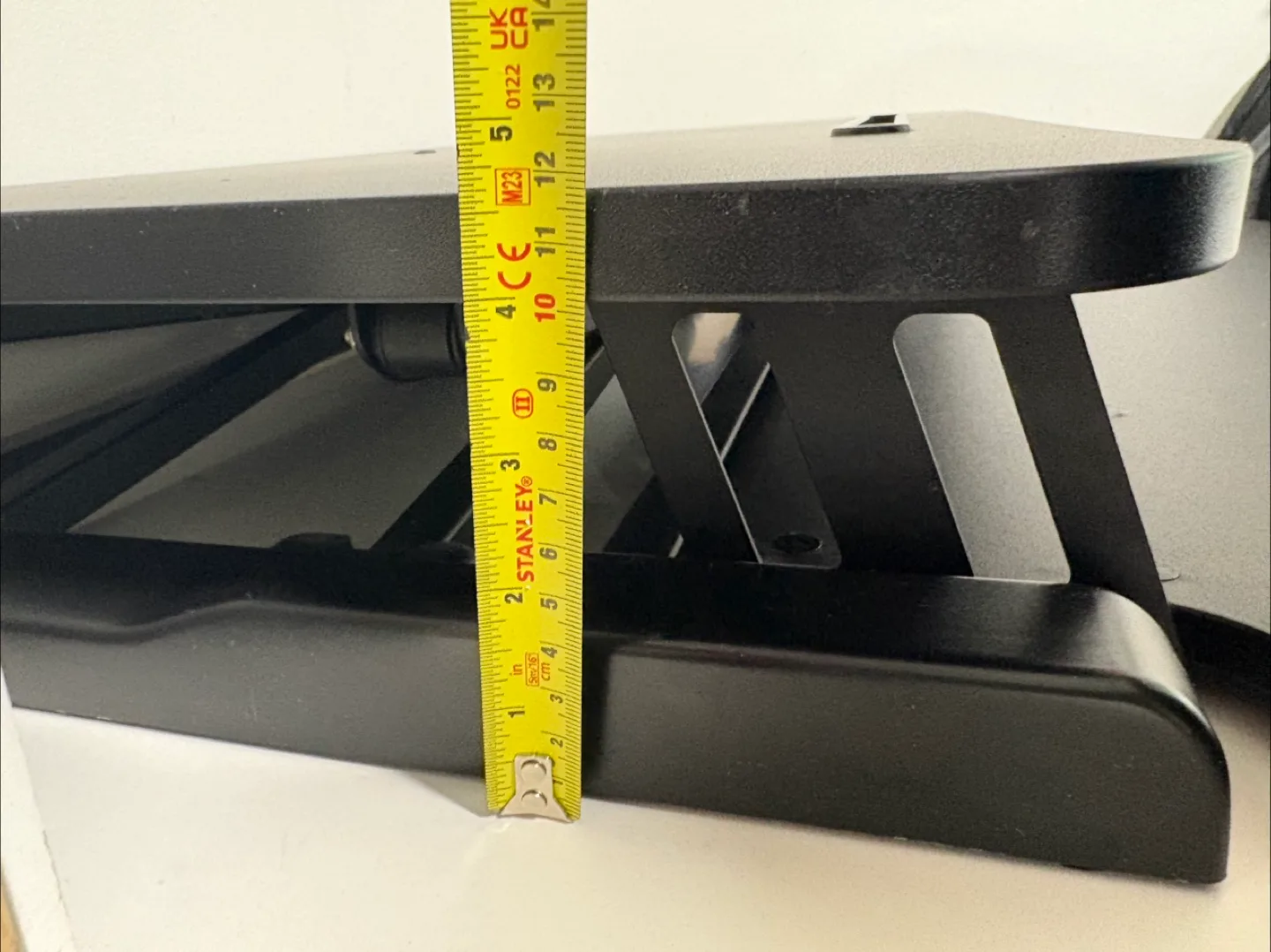 Black Sit Stand Desk Riser image indicator(9)
