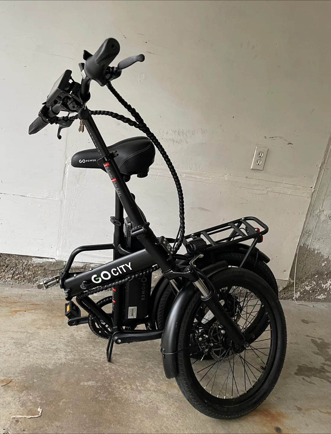 GOCity Foldable E-Bike (500W 72km Range 32km/h) $1,299 image indicator(2)