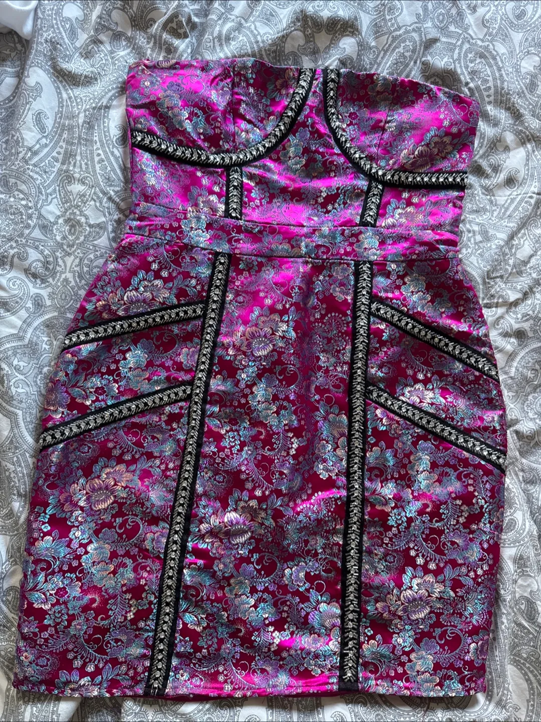 PrettyLittleThing Floral Mini Dress - Size 10 thumbnail