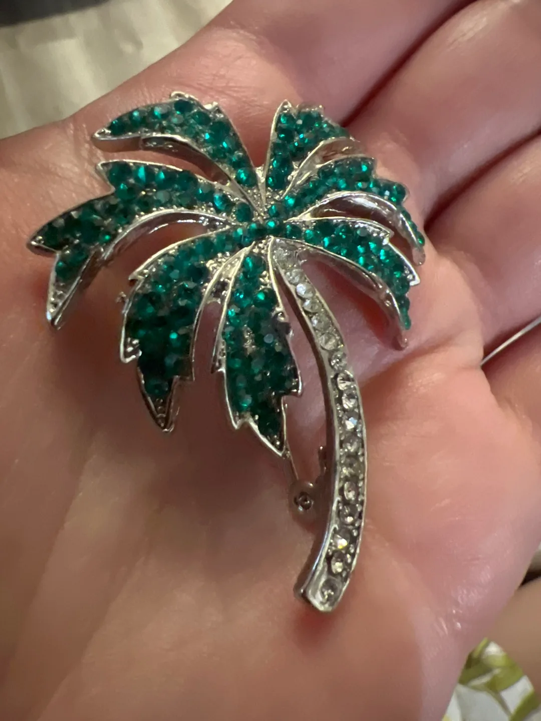 Palm Tree Brooch - Green & Silver image indicator(2)