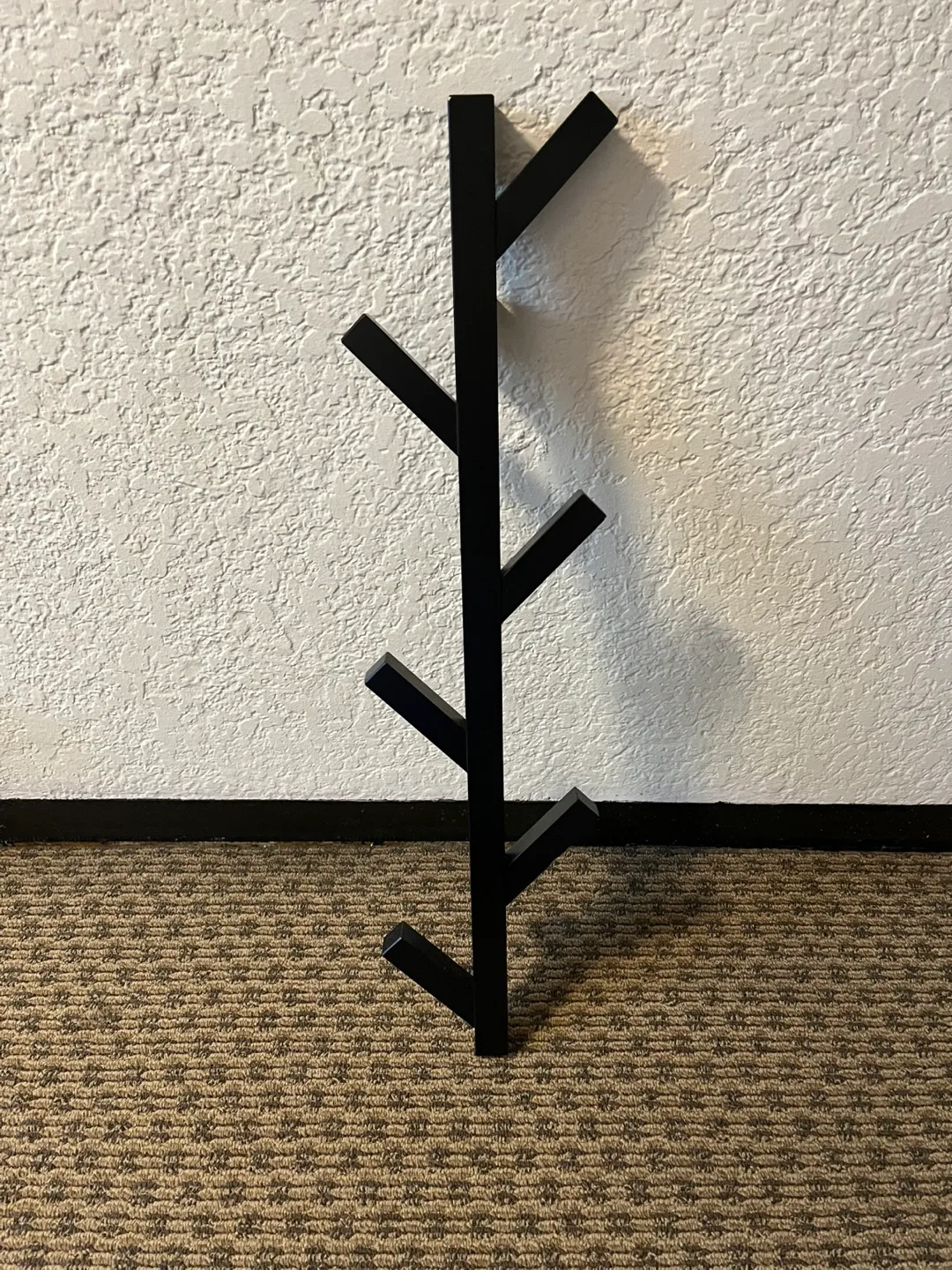 IKEA TJUSIG Hanger / wall rack - Black image indicator(5)