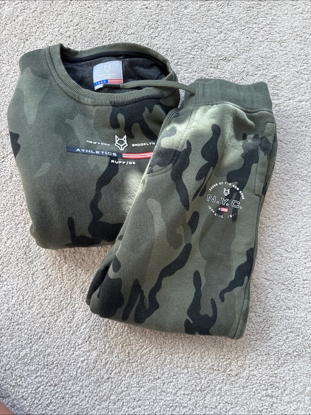 Ruff Auth. Boys Camo Sweatshirt & Pants Set image indicator(9)