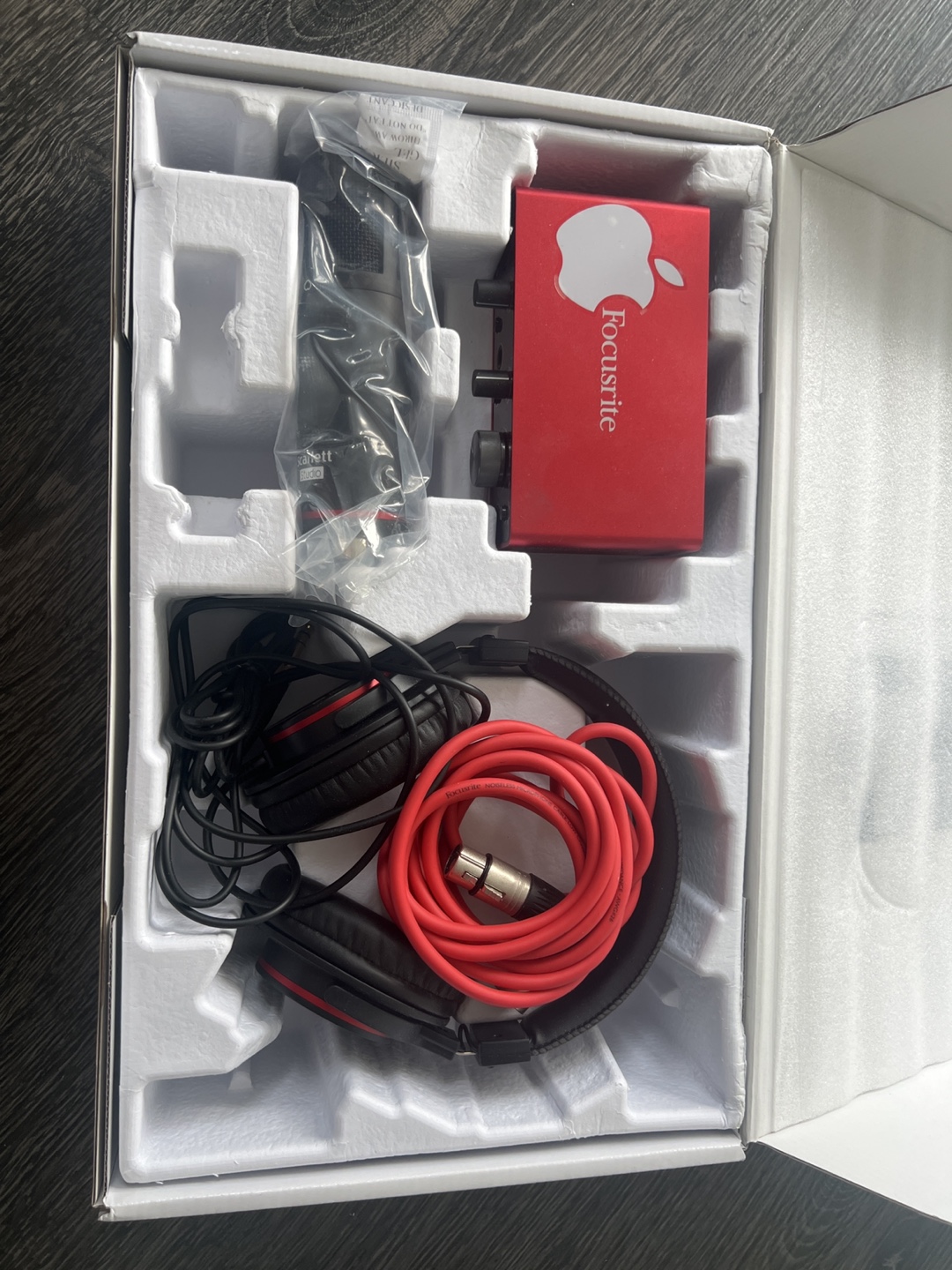Focusrite Scarlett Solo Studio - photo 2