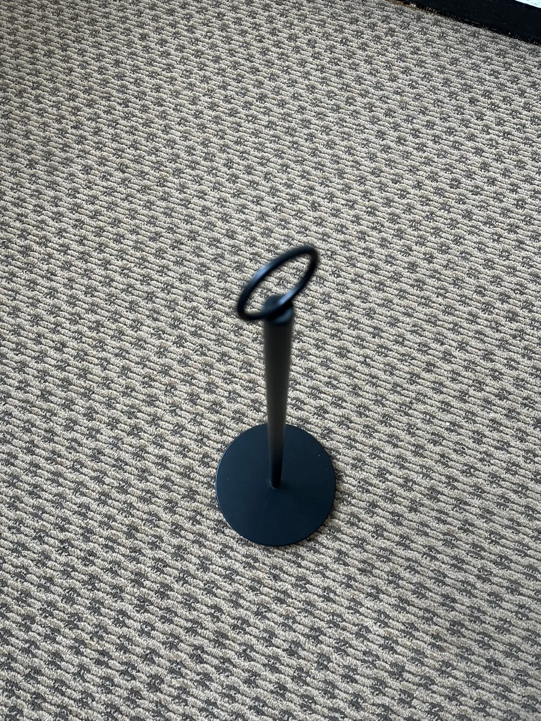 Black Toilet Paper Roll Holder - Never Used image indicator(3)