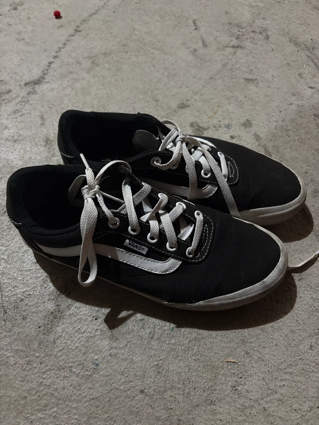 Vans Black Sneakers thumbnail