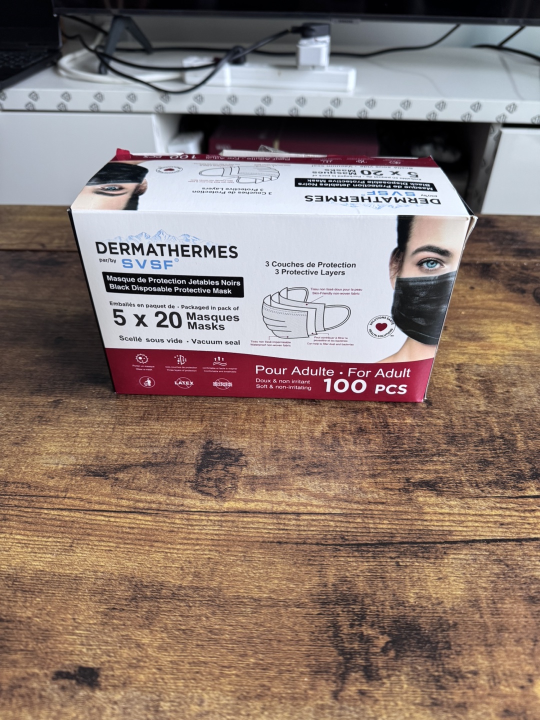 DERMATHERMES Black Disposable Protective Masks - 100 PCS