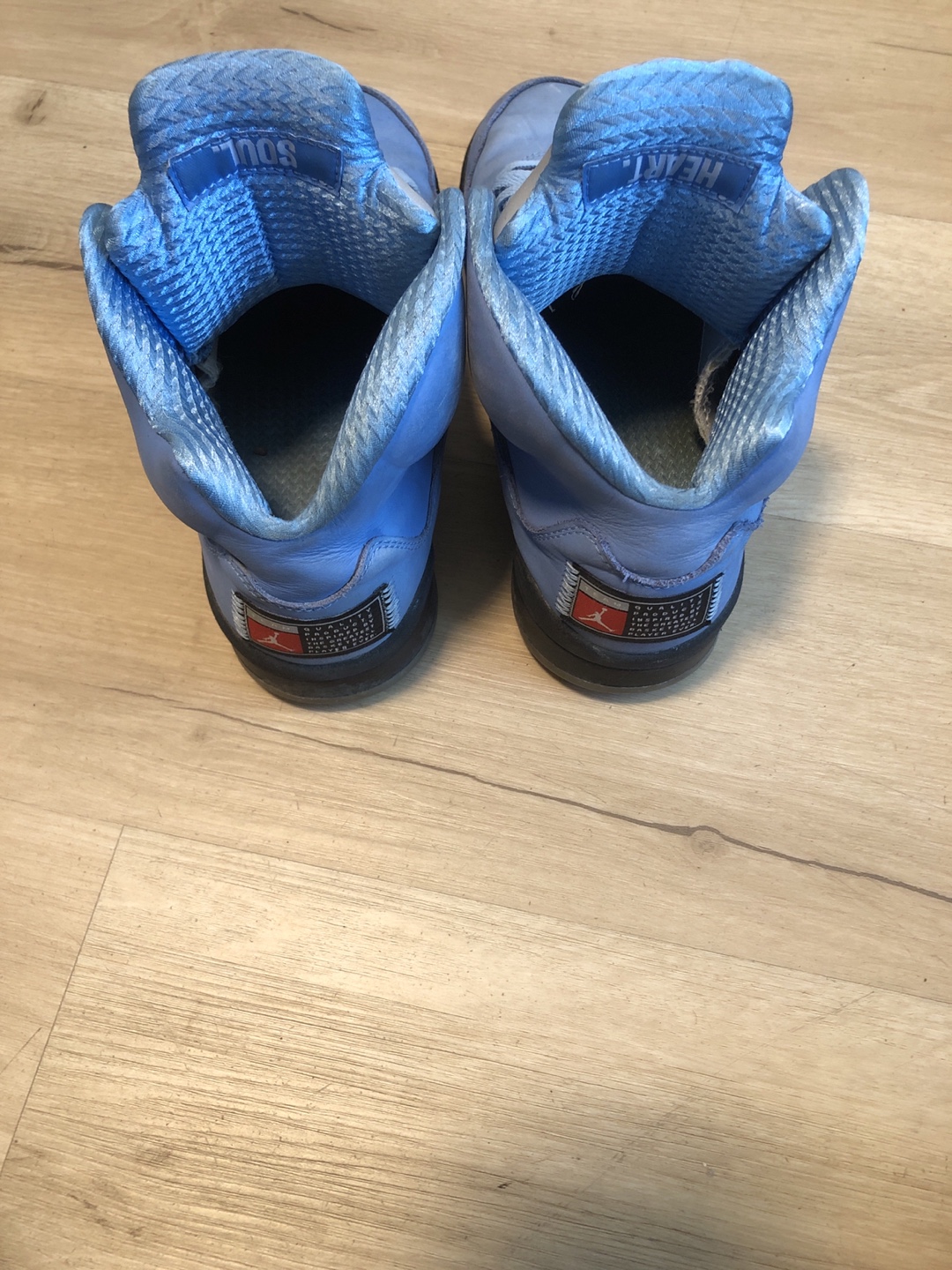 Air Jordan 5 Retro University Blue - photo 4