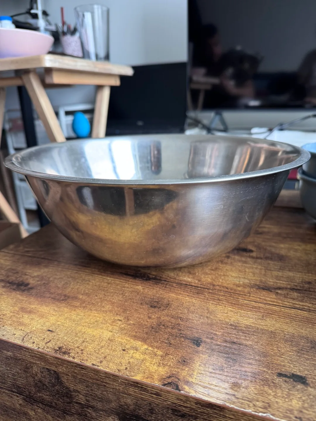 Assorted Kitchen Utensils thumbnail