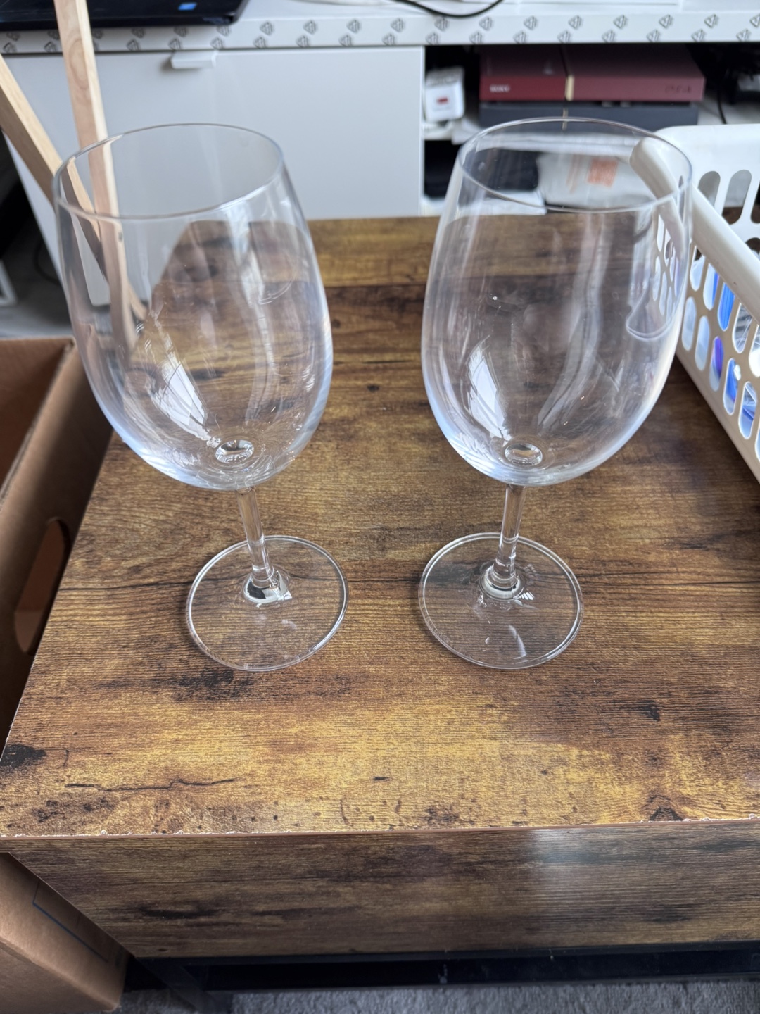 Wine Glasses & Kitchen Utensils - photo 3