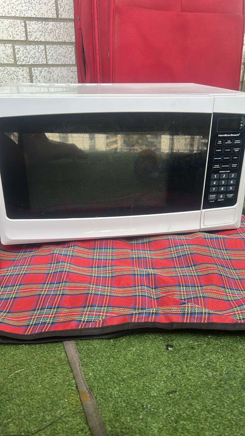 Hamilton Beach Microwave Oven
