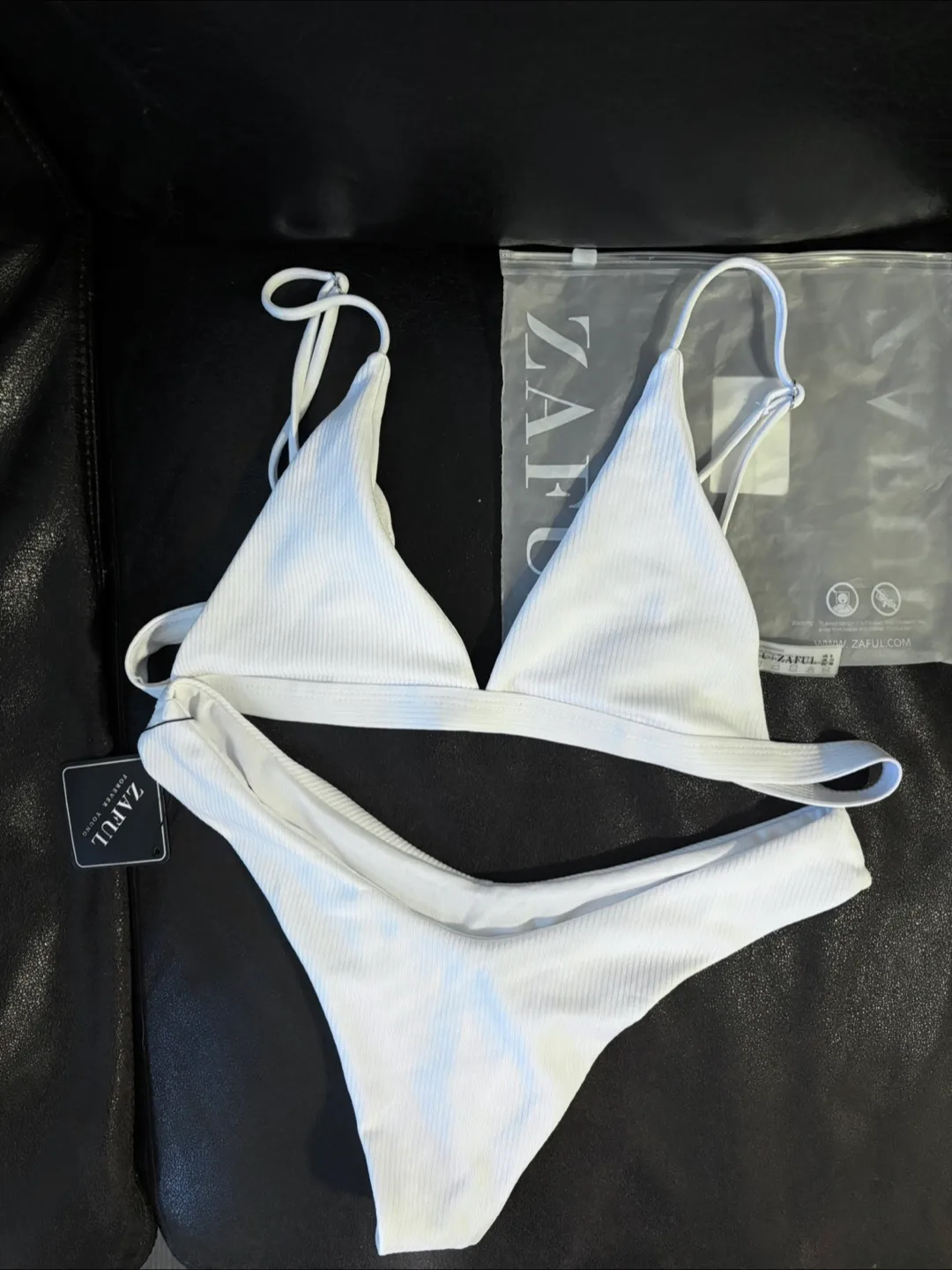 (NEW) Zaful Ribbed White Bikini Set thumbnail