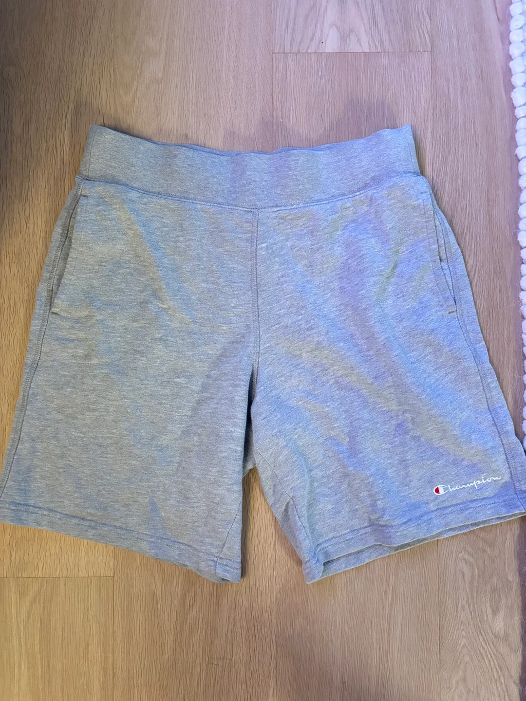 Champion Grey Shorts Size M thumbnail