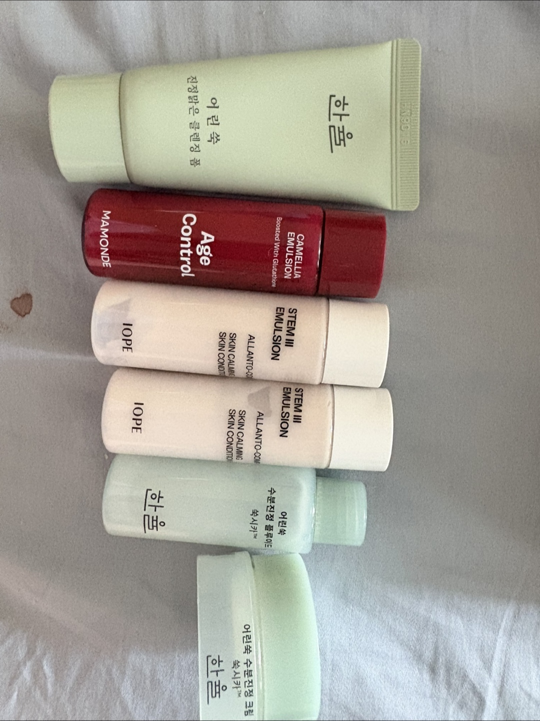 Korean skin care Hanyul Cream & Laneige Water Bank Kit - photo 3