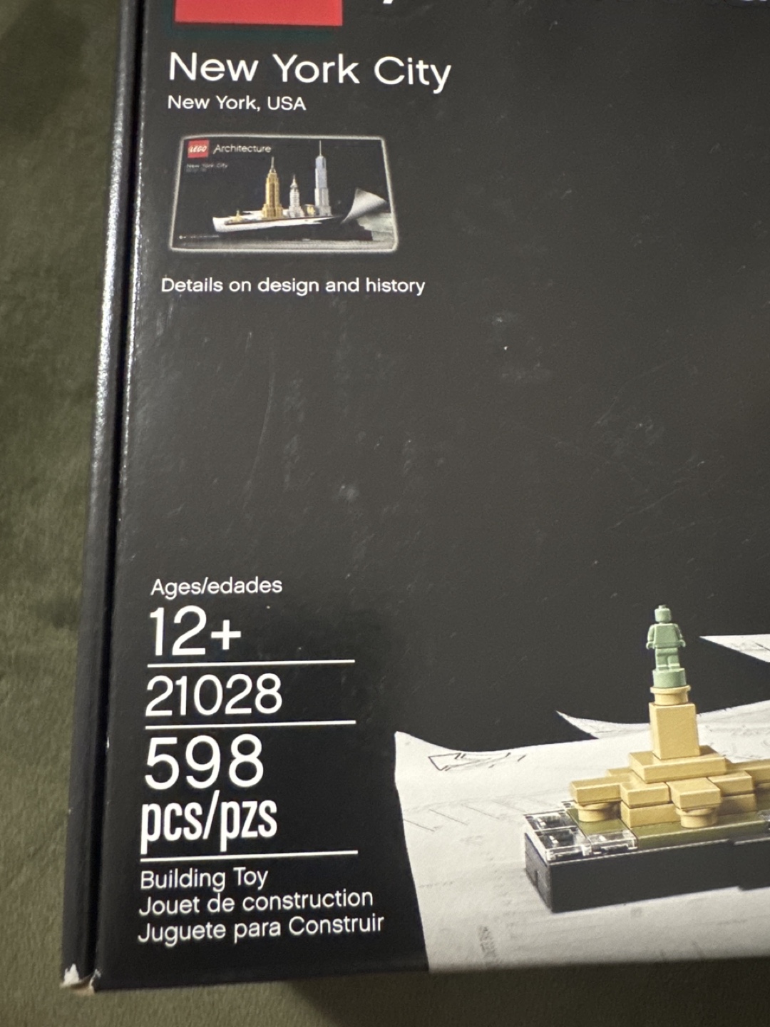 LEGO Architecture 21028 New York City - photo 3