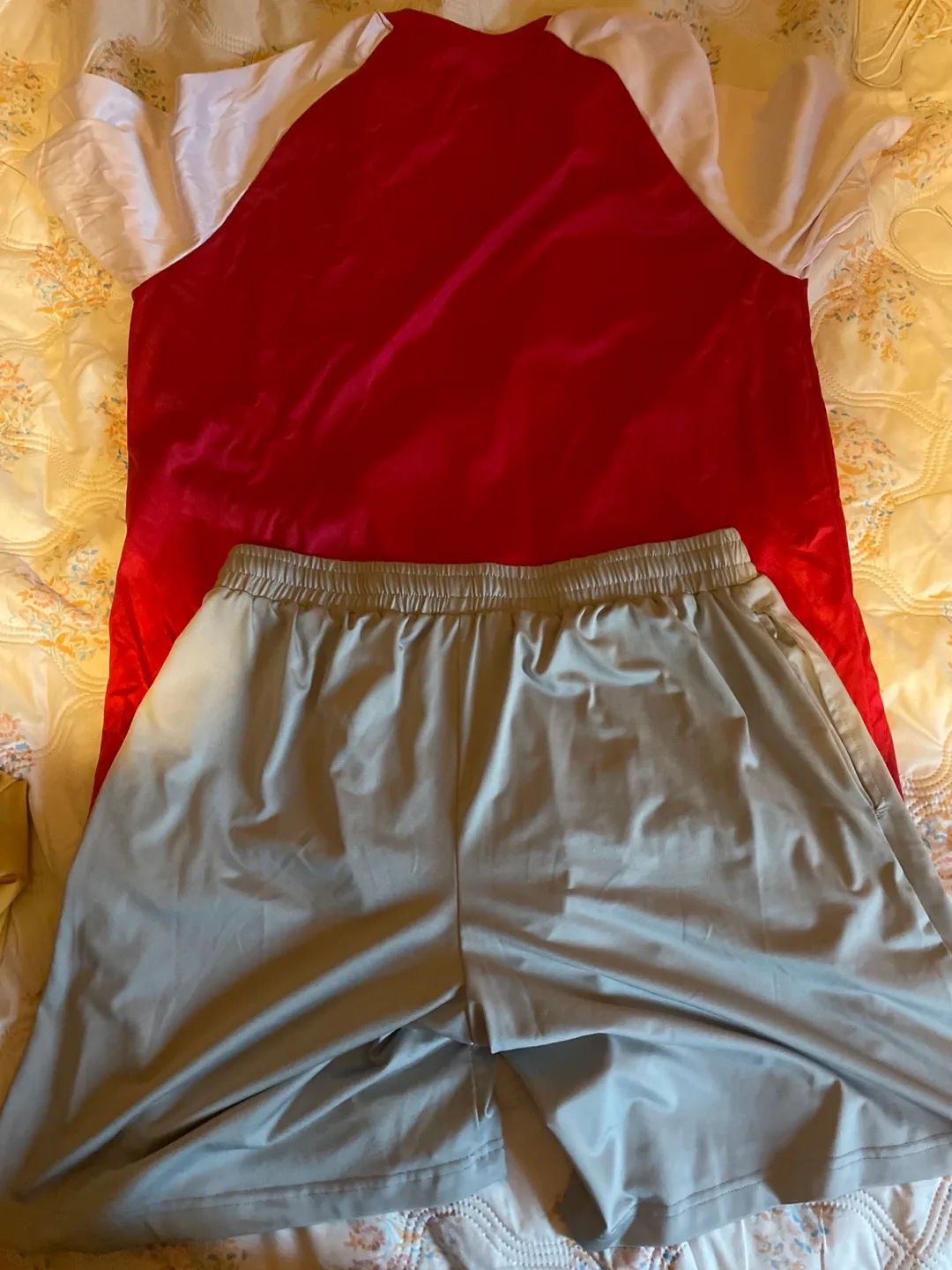 Voit Soccer Jersey and Shorts Set - Size L image indicator(5)