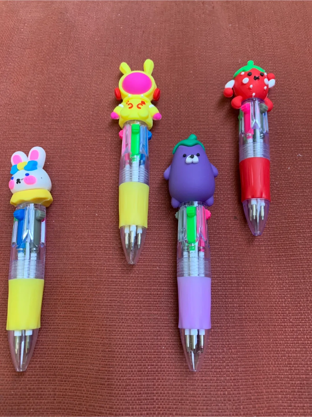 Cute Character Multi-Colour Pens 🥕 thumbnail