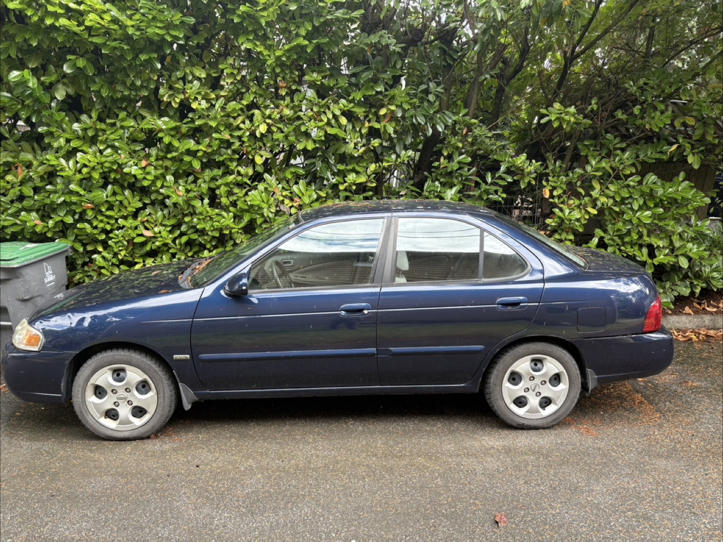 2005 Nissan  sentra - photo 2