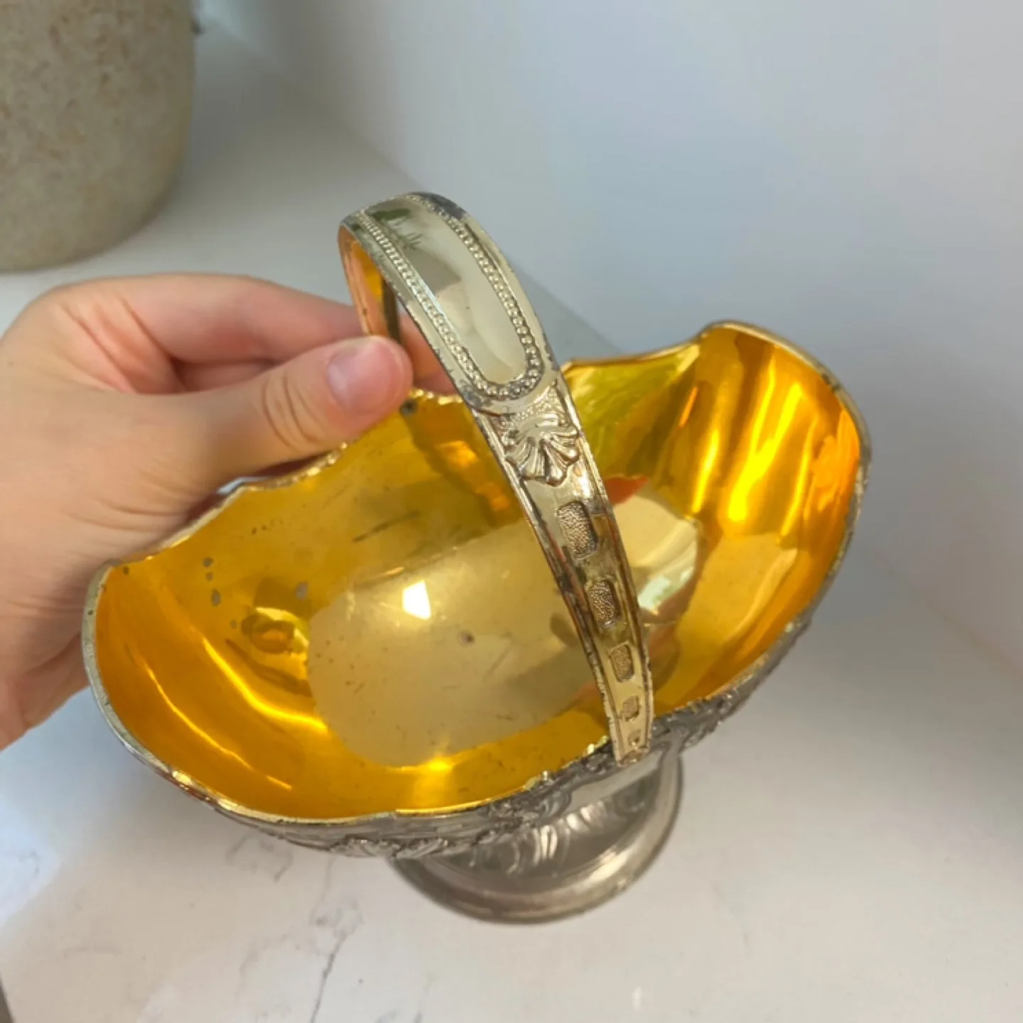 Vintage Silver-Plated Basket with Handle image indicator(5)