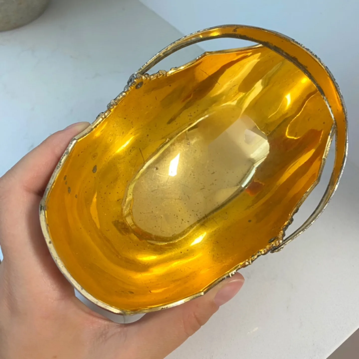 Vintage Silver-Plated Basket with Handle image indicator(6)