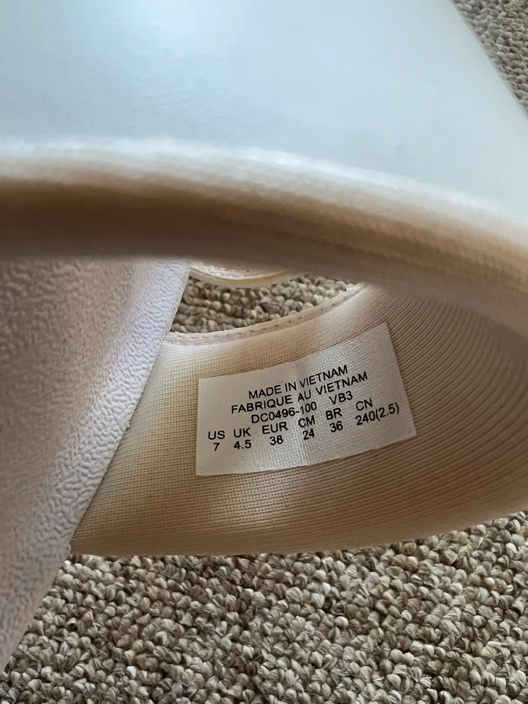 Nike Slides - Women's Size 7 image indicator(3)