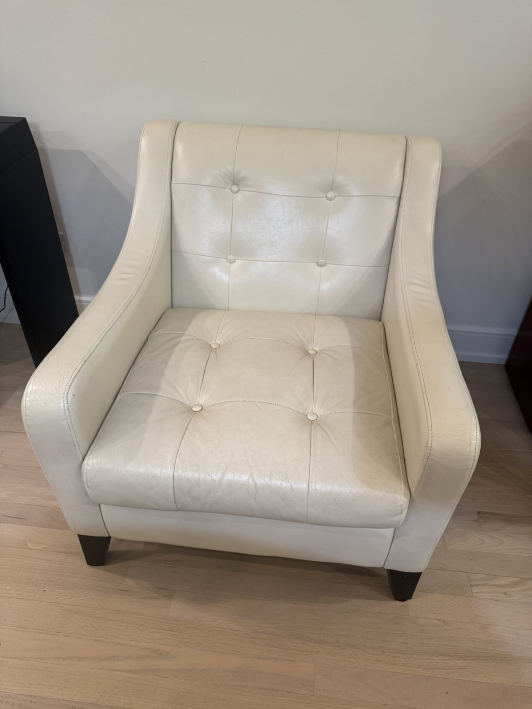Modern Leather Accent Chair from Dania - photo 2