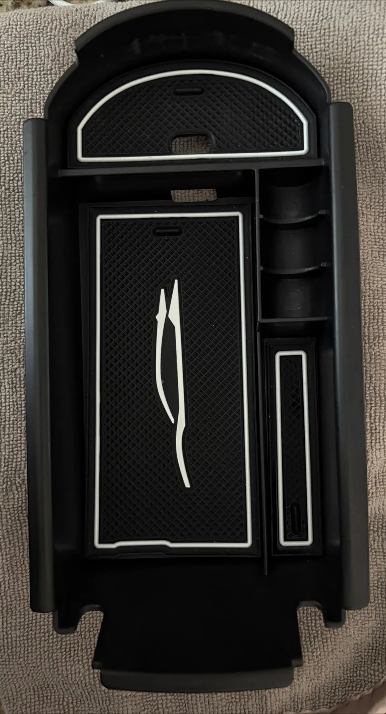 Toyota CHR Center Console Organizer - Like New! thumbnail