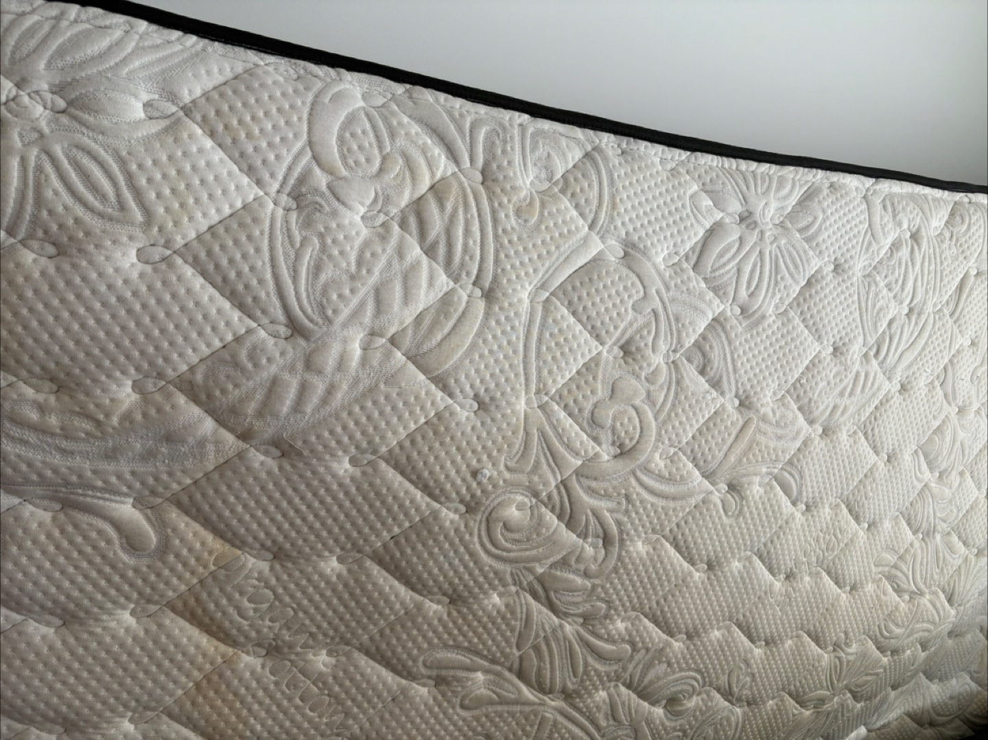 Used Mattress PICKUP ASAP