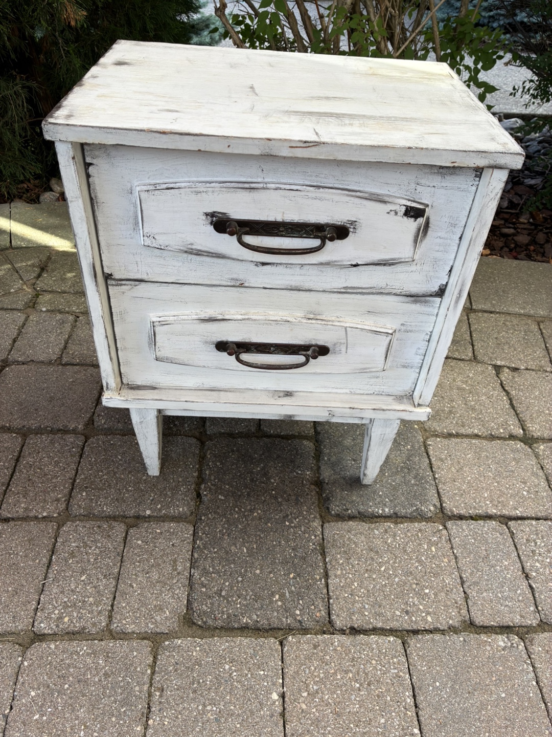 White Wooden 2-Drawer Nightstand