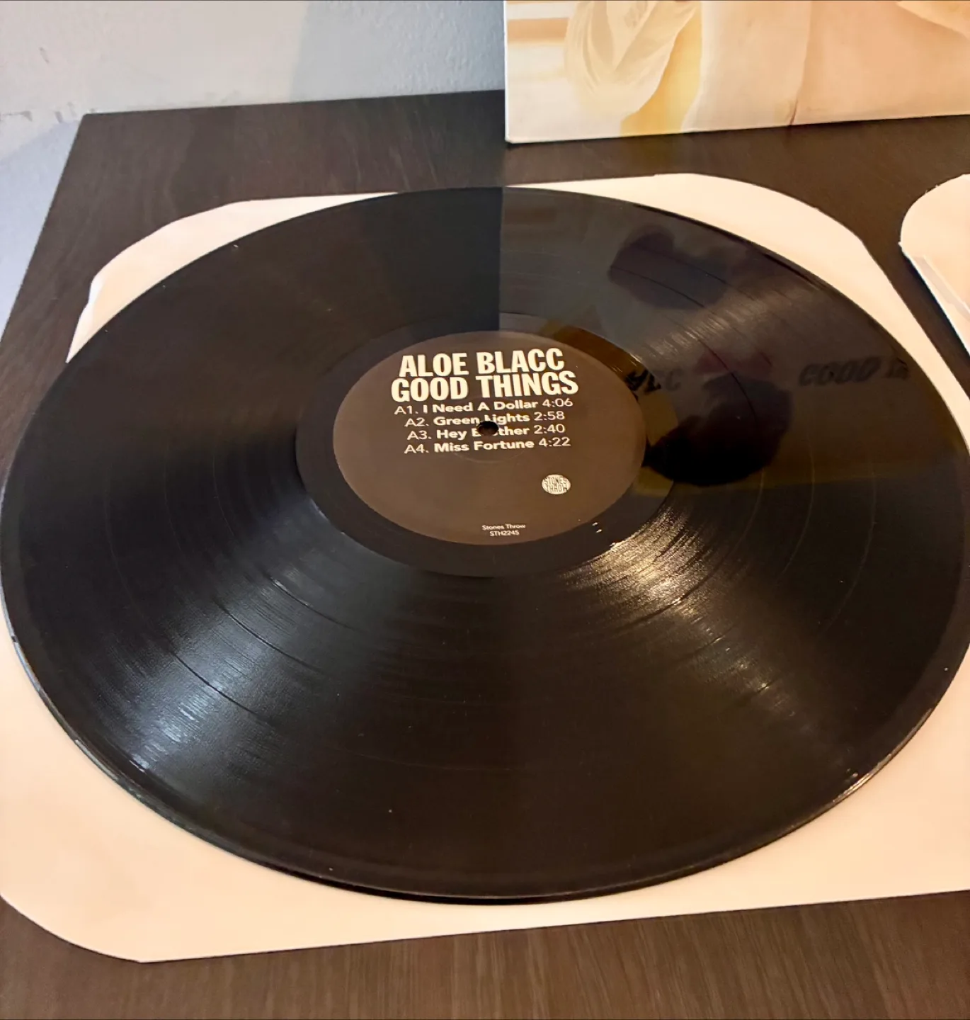 Aloe Blacc Vinyl Records - Good Things & Lift Your Spirit image indicator(4)