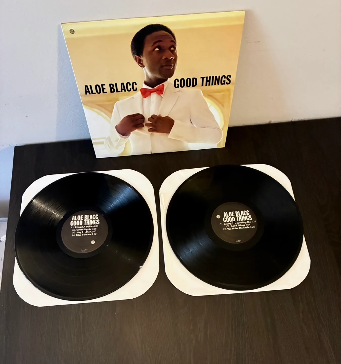 Aloe Blacc Vinyl Records - Good Things & Lift Your Spirit image indicator(2)