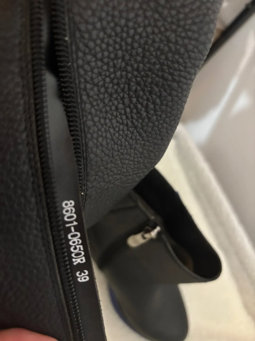 VIA SPIGA Black Leather Ankle Boots - Size 9 image indicator(3)