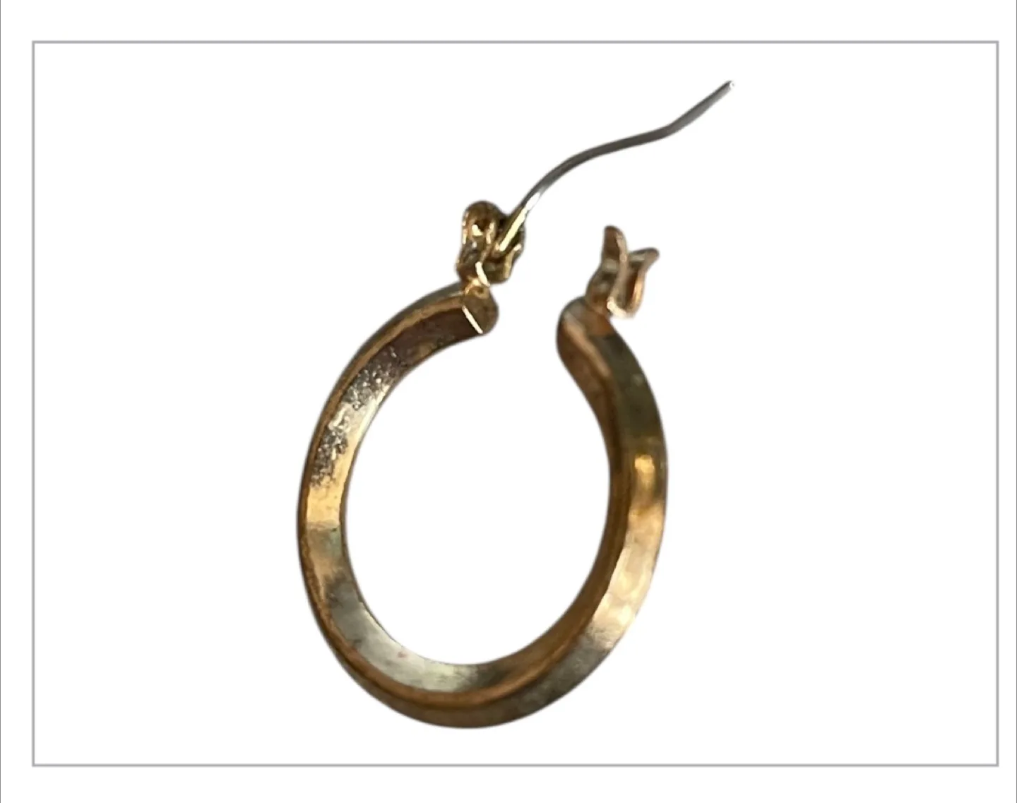 Vintage 90s Antique Gold Plating Small Hoop Earrings image indicator(6)