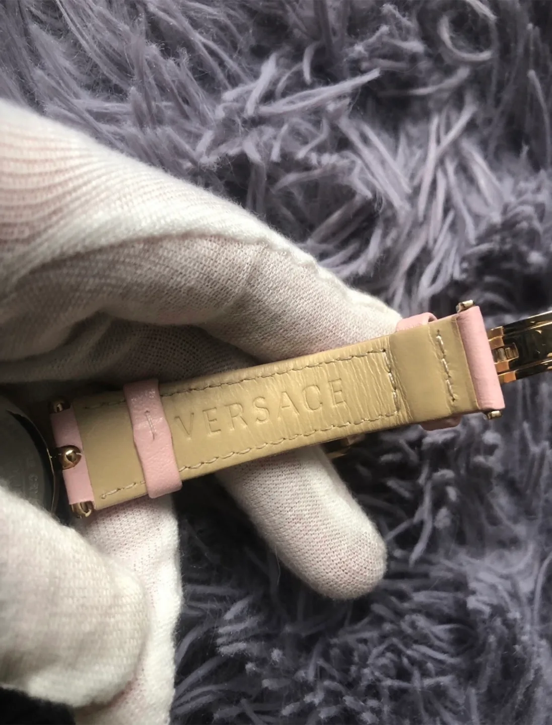 Versace Palazzo Women's Watch - Pink Leather Strap image indicator(6)