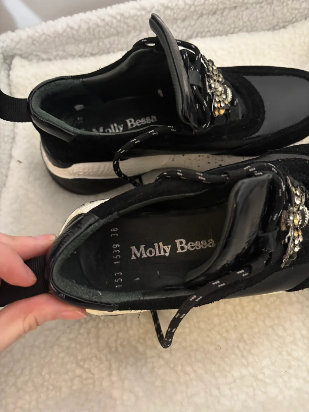 Molly Bessa Sneakers - Size 8 image indicator(3)