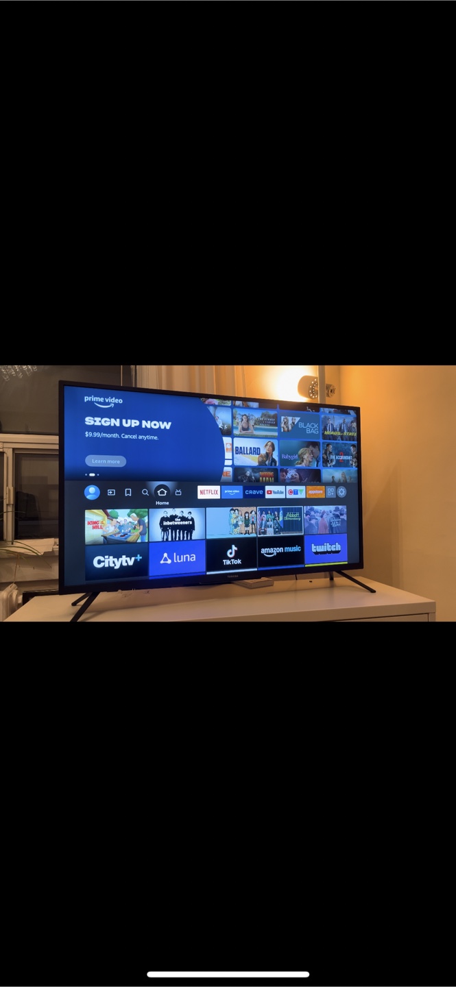 Toshiba 43" 4K Fire TV - photo 2