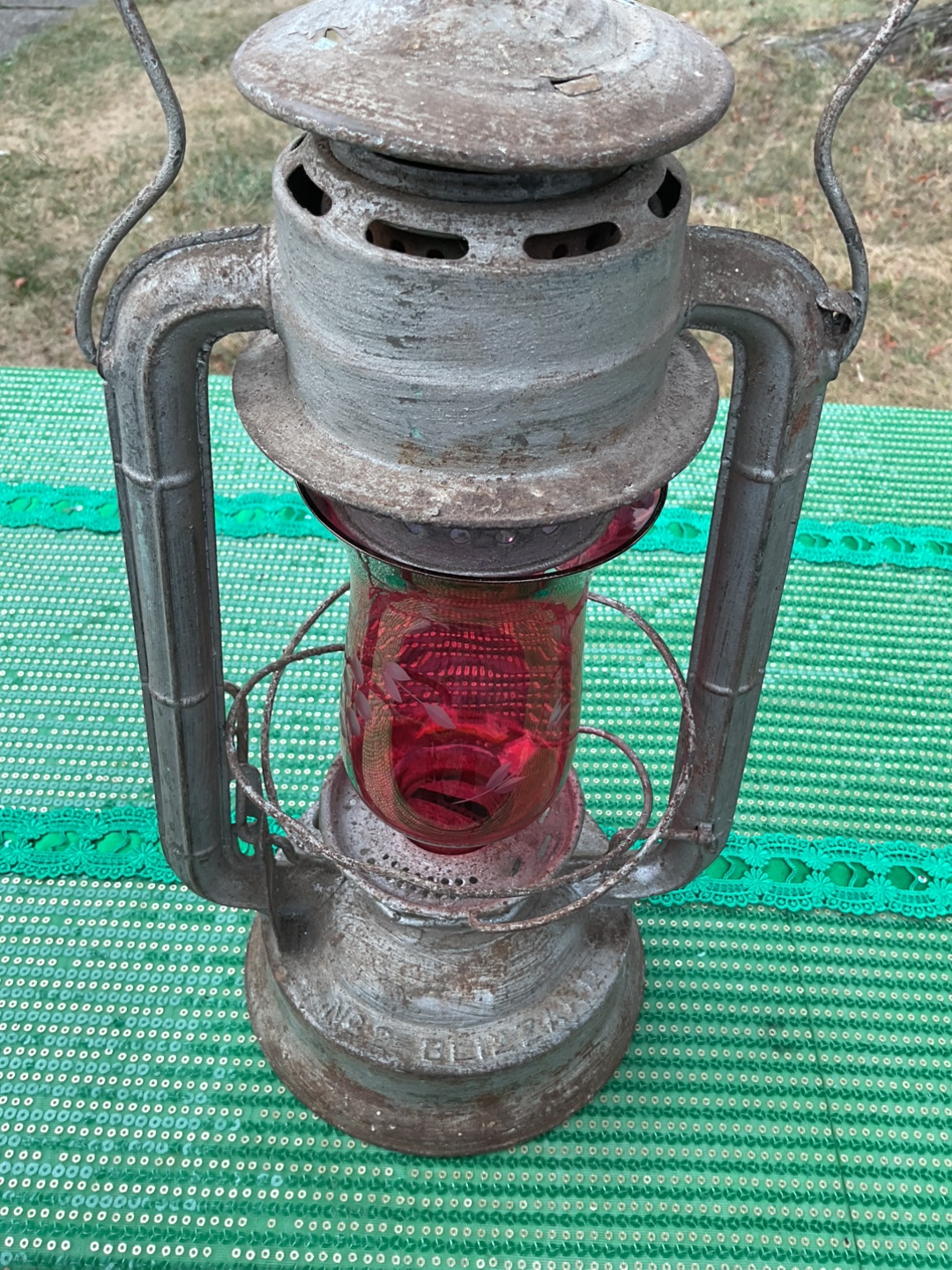 Vintage Red Glass Globe Railroad Lantern - photo 2