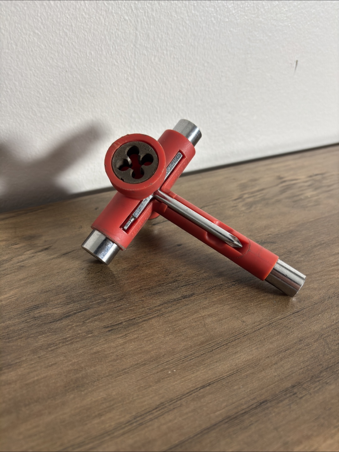 Independent Skateboard T-Tool - Won't Stay Long!