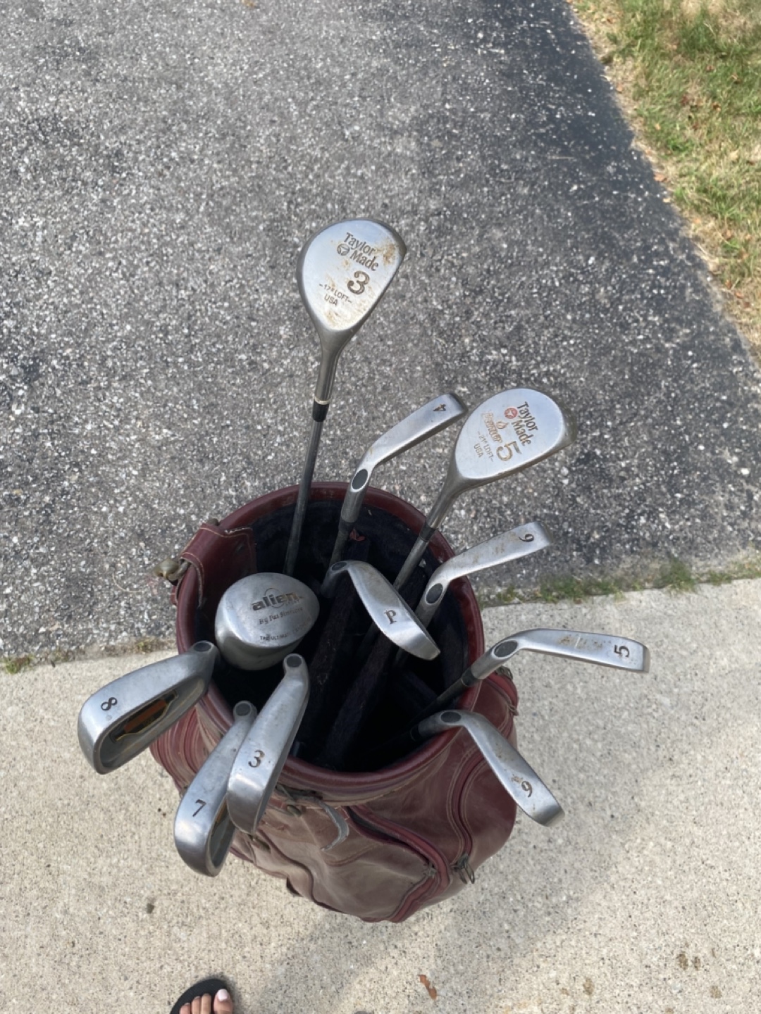 Golf Club Set - Taylor Made, Big Bomber & More! - photo 2