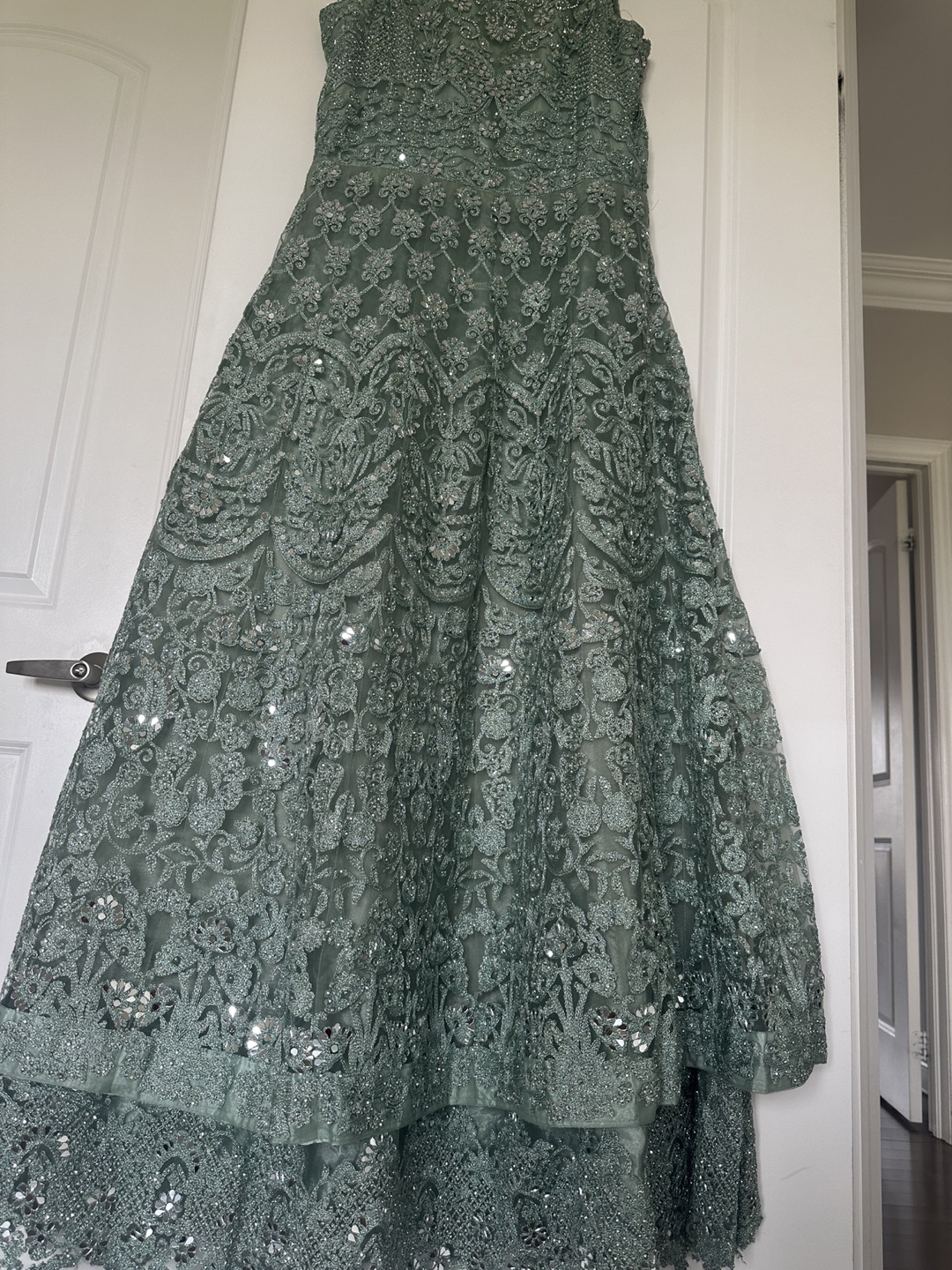 Green Formal Dress - photo 4