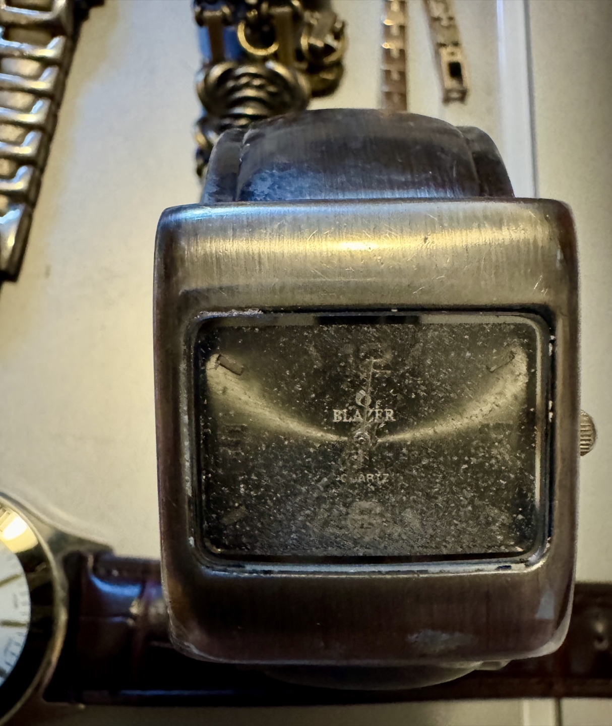 Vintage Assorted Watch Collection - Not sure if they all work. - photo 3