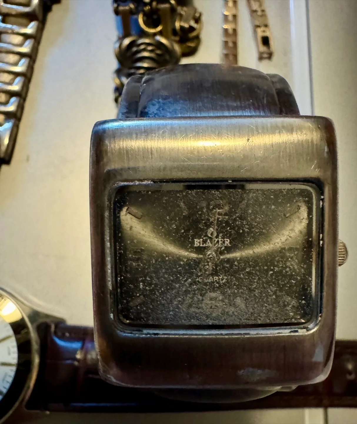 Vintage Assorted Watch Collection - Not sure if they all work. image indicator(3)