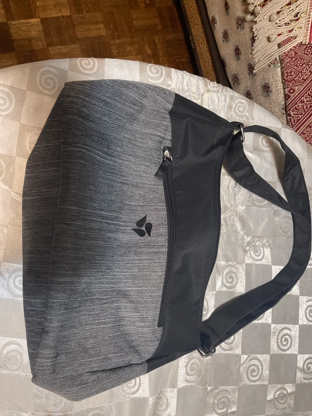 Roots Shoulder Bag - Grey & Black thumbnail