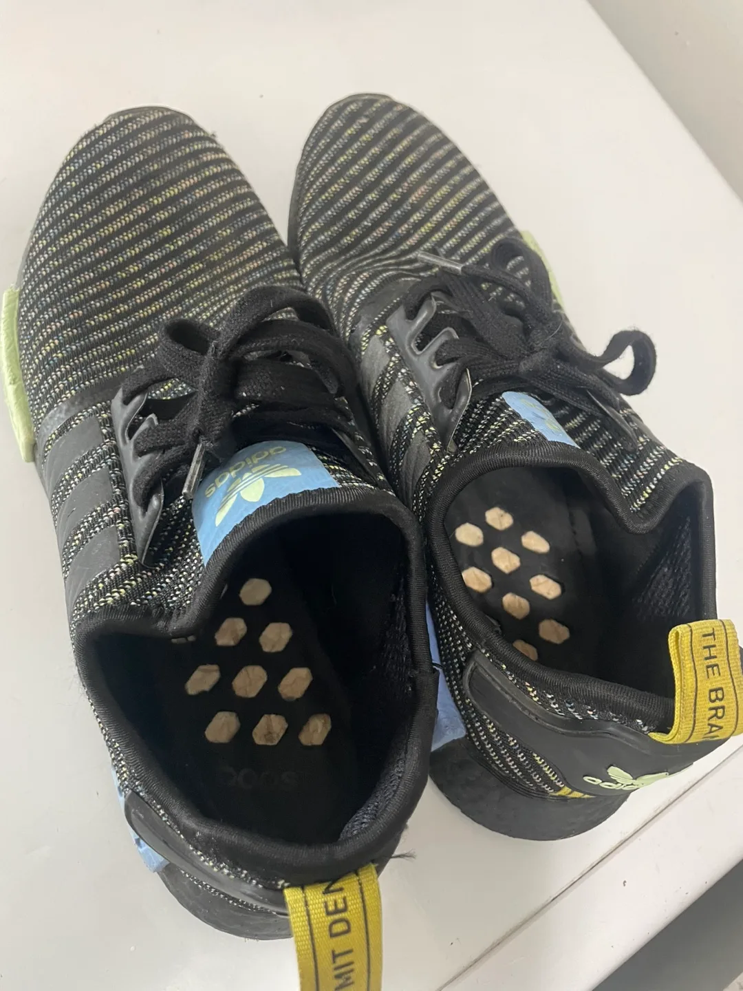 Adidas NMD R1 Black Sneakers image indicator(2)