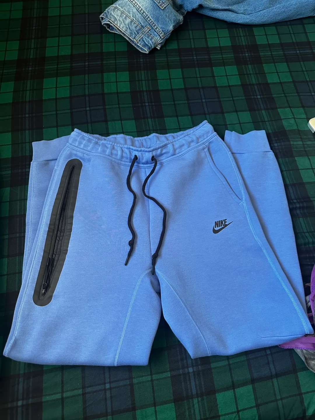 Nike Tech Fleece Pants, Blue & Lavender image indicator(2)