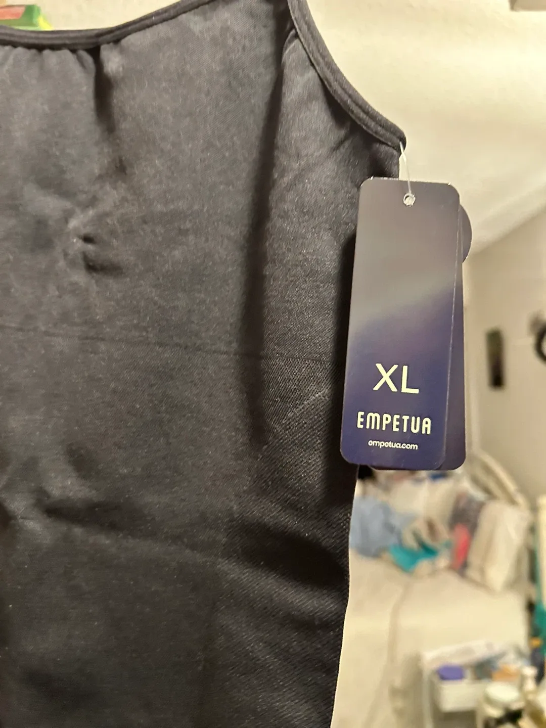 Empetua Scoop Neck Cami - XL, Black image indicator(2)