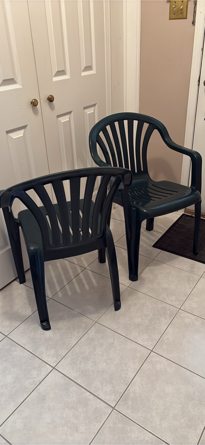 Set of Outdoor Patio Chairs - photo 2