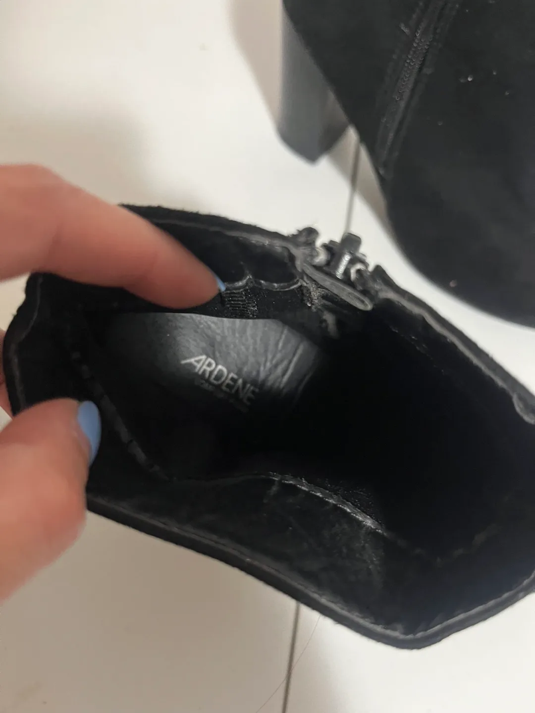 Size 8 Ardene Black Heeled Ankle Boots image indicator(3)